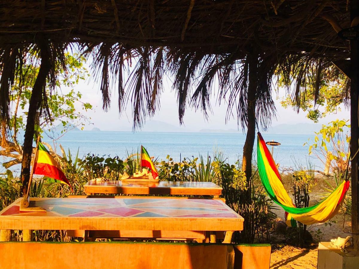 Reggae Island Private Island Hotel Koh Phayam Exterior photo